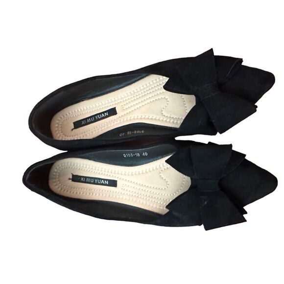 Black ballet flats with bows- size 8 - Picture 1 of 6